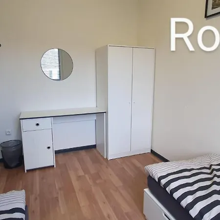 Apartamento 2&3, 30min Köln Messe Bahnhof, 5min Bahnhof Zentrum, Mit Gemeinschaftsbad-küche